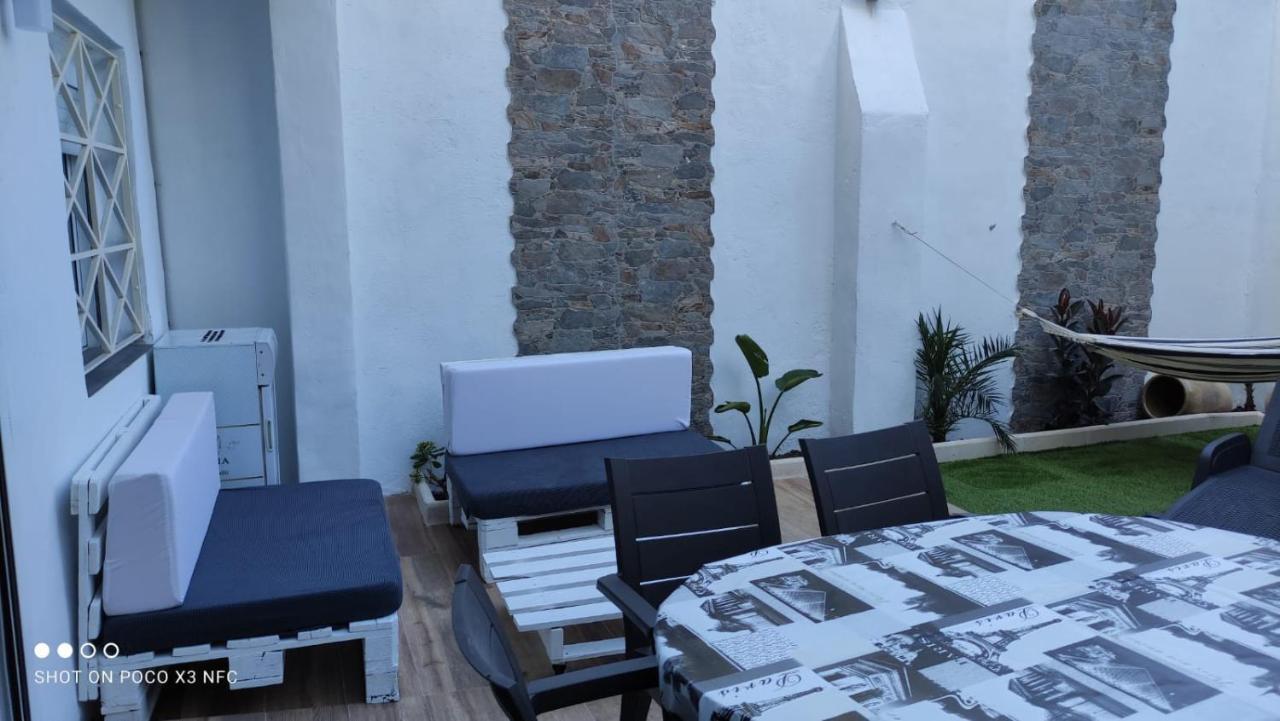 Appartamento Malvarosa Beach Private Garden Valenza Esterno foto